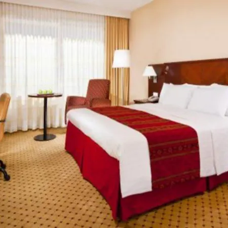 Ξενοδοχείο Courtyard By Marriott Center