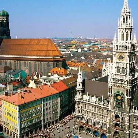 Hotel Courtyard By Marriott Center Munich
