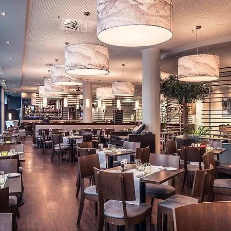 Hotel Courtyard By Marriott Center Munich