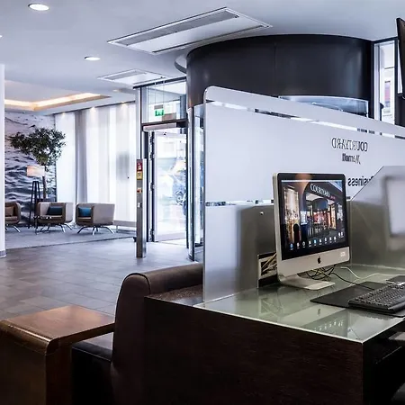 Courtyard By Marriott Center 4*