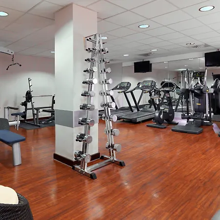 Courtyard By Marriott Center Monachium