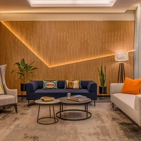 Courtyard By Marriott Center Monachium