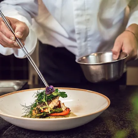 Courtyard By Marriott Center Monachium