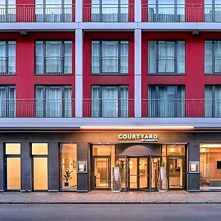 Hotel Courtyard By Marriott Center Monaco di Baviera