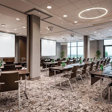 Otel Courtyard By Marriott Center 4*