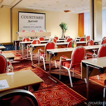 Courtyard By Marriott Center 4* Munique