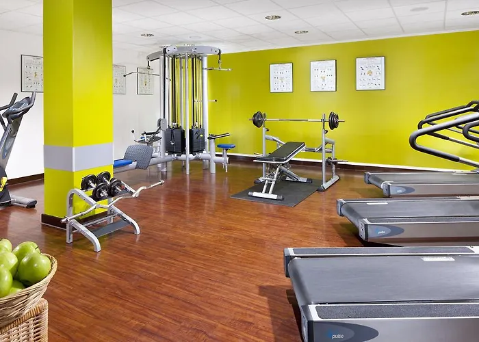 Courtyard By Marriott Center Hotel München