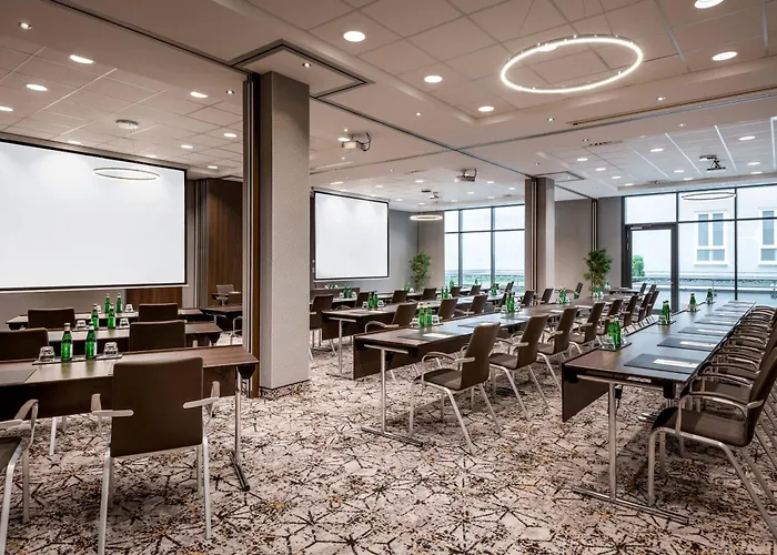 Hotel Courtyard By Marriott Center München