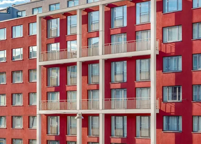 Courtyard By Marriott Center 4* München