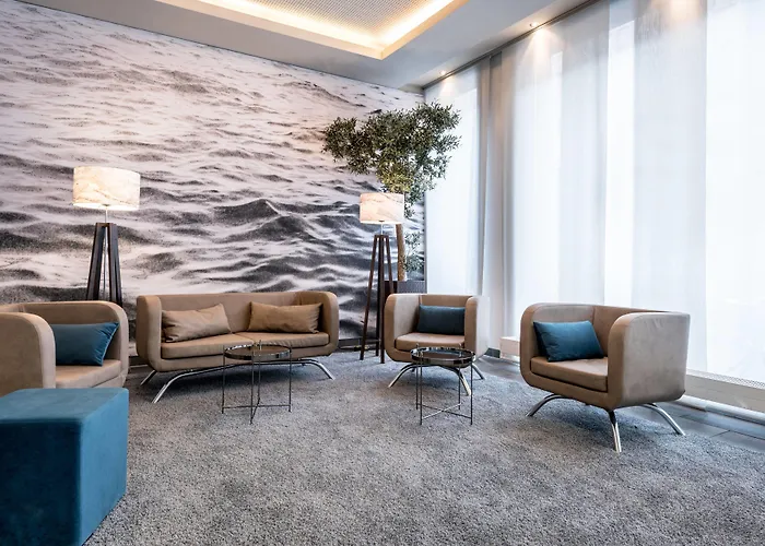 Hotel Courtyard By Marriott Center München