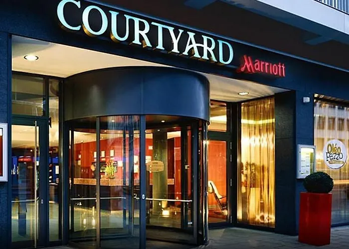 Courtyard By Marriott Center München