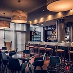 Courtyard By Marriott Center Hotell
