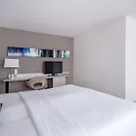Courtyard By Marriott Center 4*