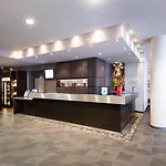 Courtyard By Marriott Center München