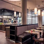Hotell Courtyard By Marriott Center