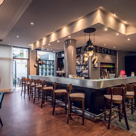 Szálloda Courtyard By Marriott Center 4*