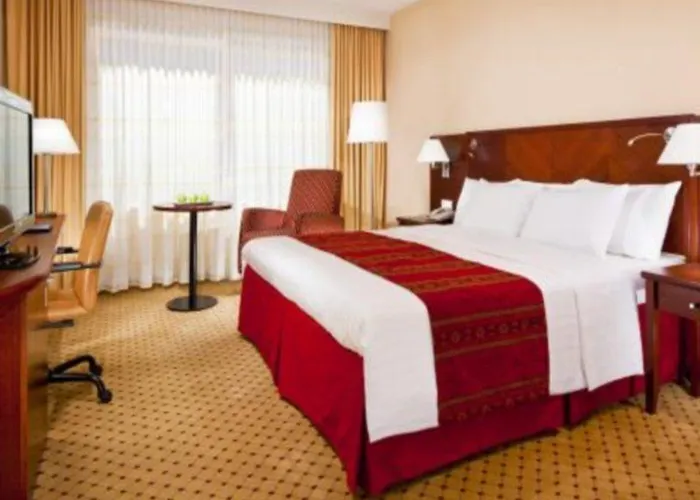 Otel Courtyard By Marriott Center